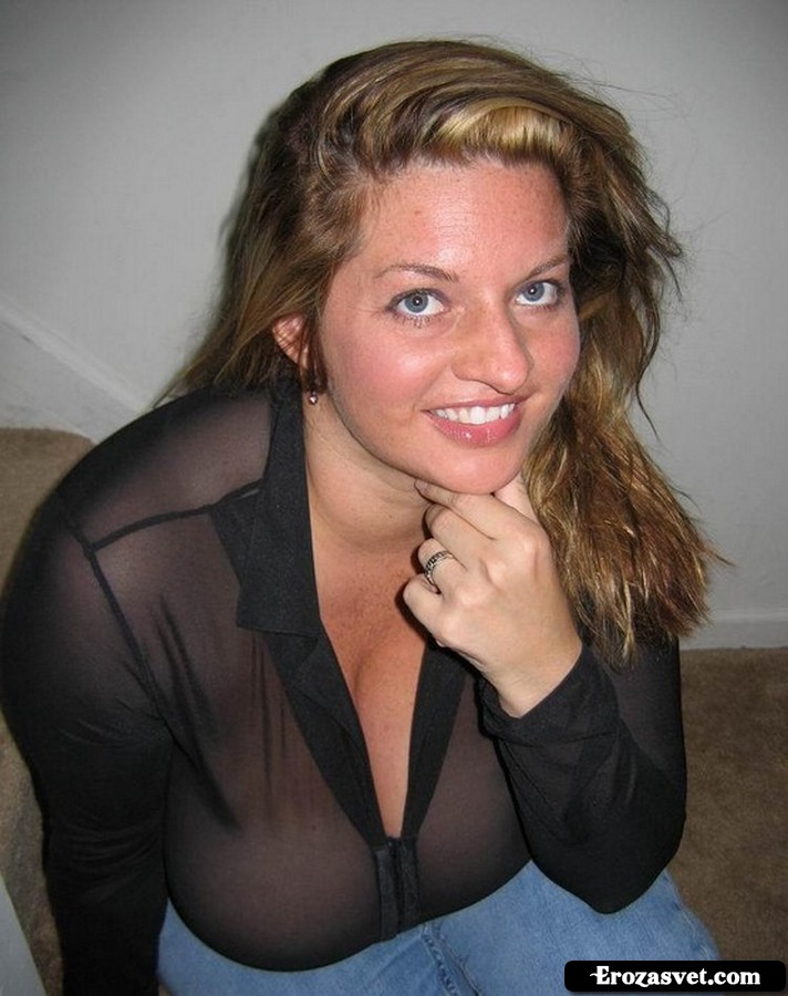 Большая грудь Maria Moore секс модель эро фото