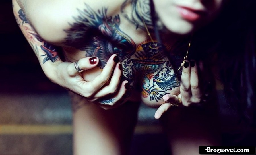 Татуировки,девушки,эротика