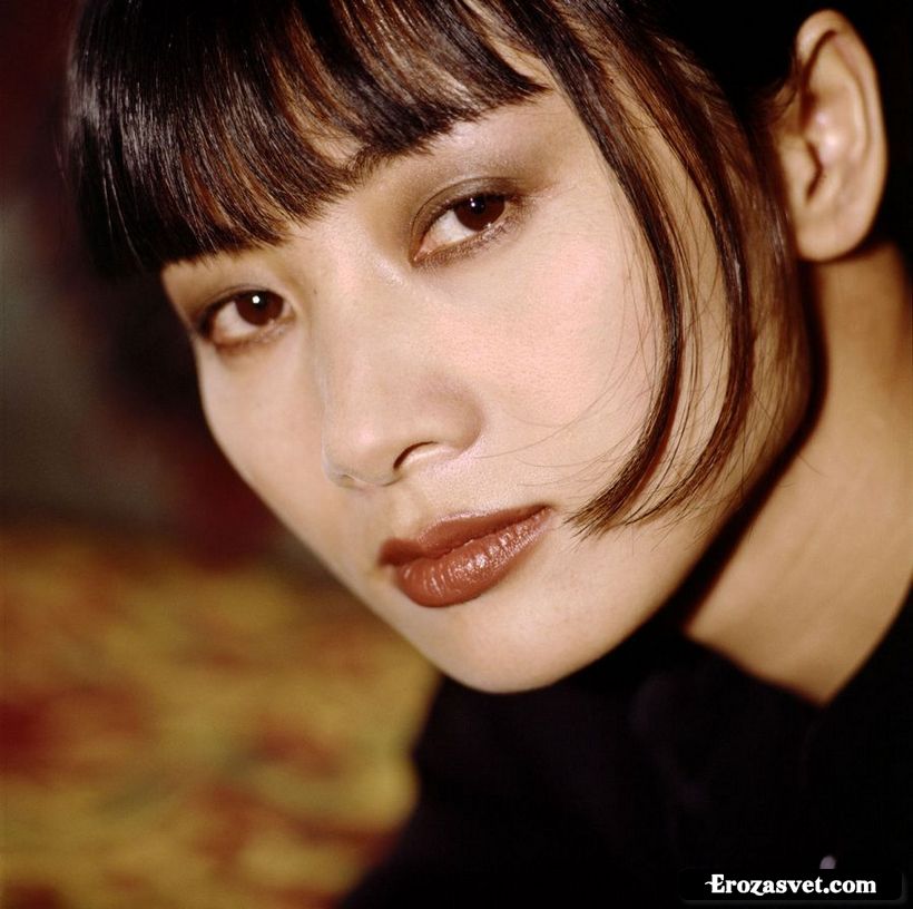 Бай Лин (Bai Ling) на эро фото Джонатана Эксли (Jonathan Exley) (1998)