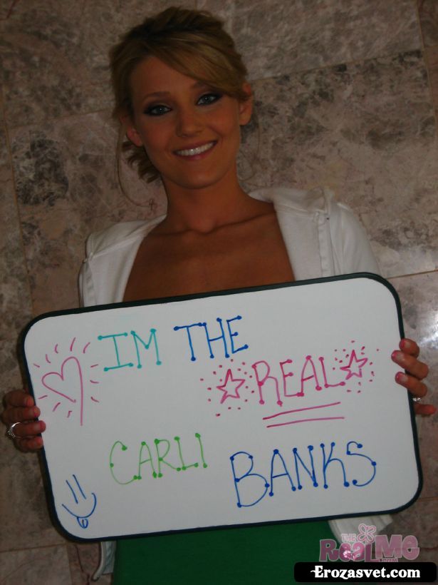 Снимки большегрудой секс красотки Carli Banks Real Babe