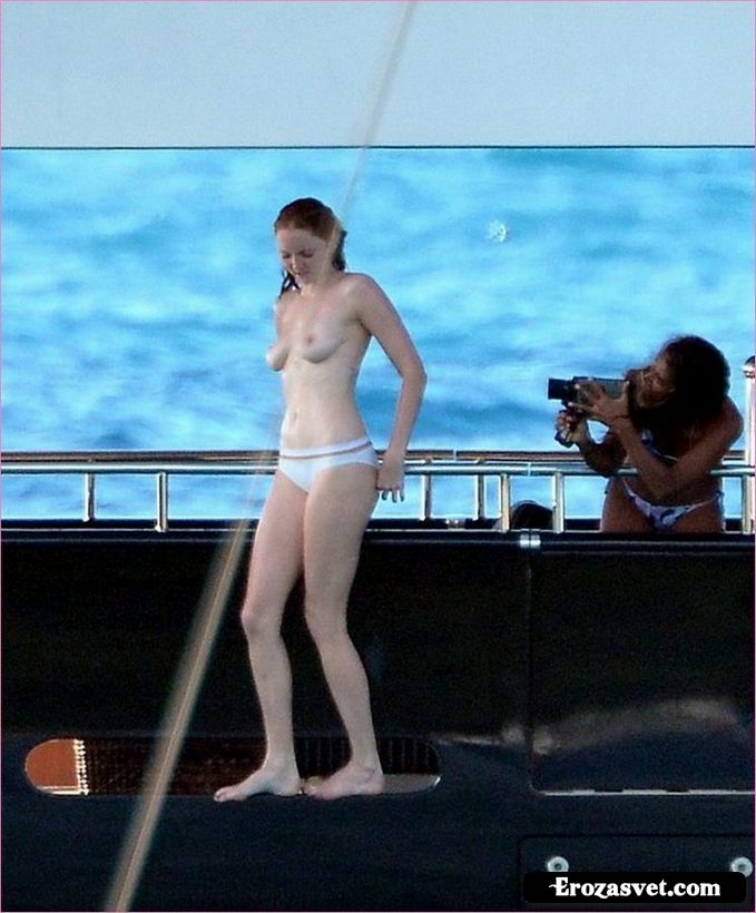 Cole Lily (Лили Коул) голая на секси фото