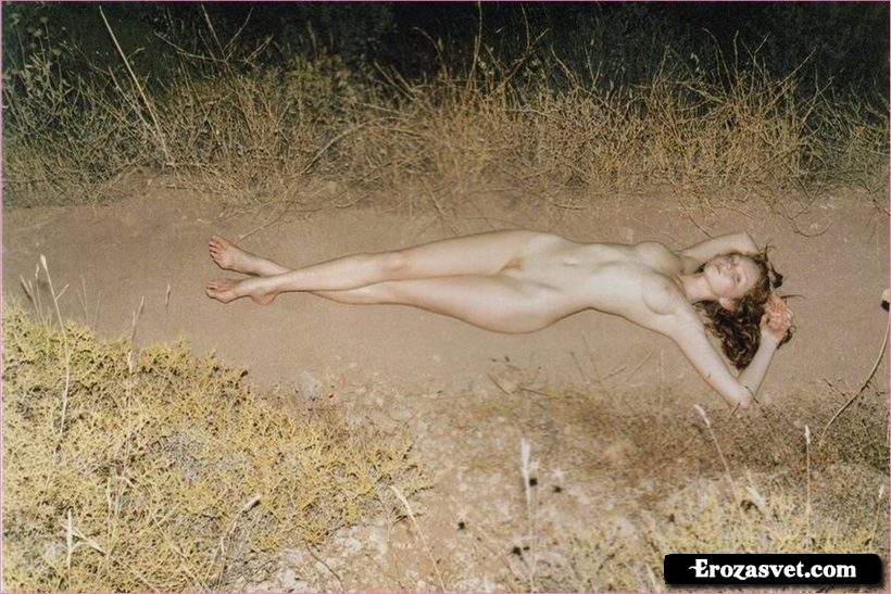 Cole Lily (Лили Коул) голая на секси фото