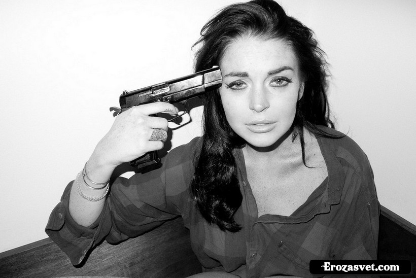 Линдсей Лохан (Lindsay Lohan) на эро фото Терри Ричардсона