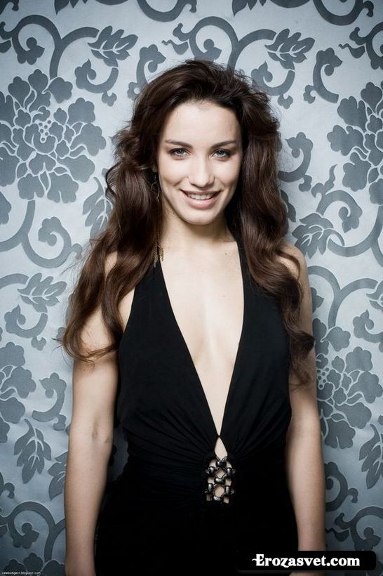 Виктория Дайнеко (Victoria Daineko) на эро фото для альбома «Иголка» (2008)