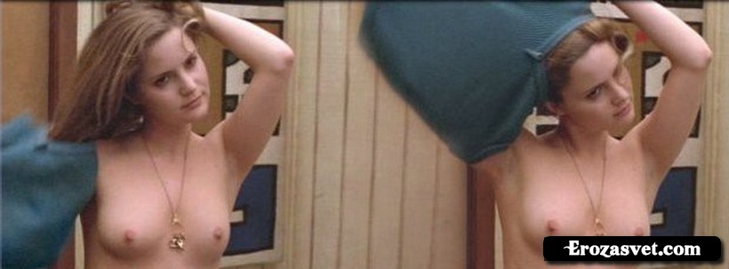 Leigh Jason Jennifer (Дженнифер Джейсон Ли) в обнажённом виде на эротических картинках