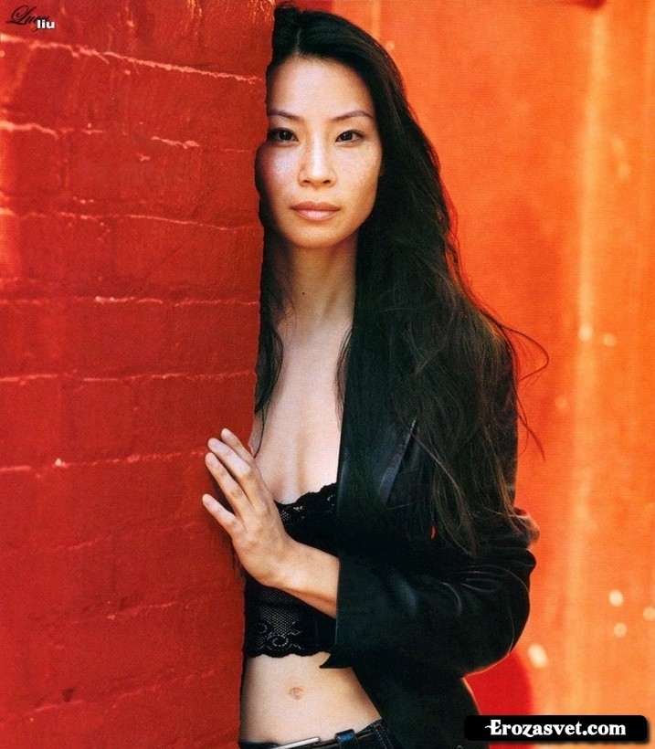 Liu Lucy (Люси Лью) в откровенном виде на эро фотографиях