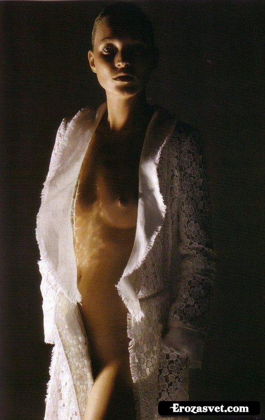 Moss Kate (Кейт Мосс) обнажённая на интим фотоснимках
