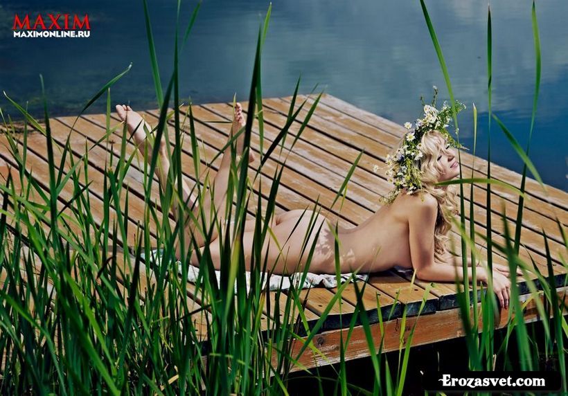 Полина Гагарина (Polina Gagarina) на эро фото для журнала Maxim (Октябрь 2012)