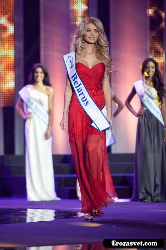 Екатерина Бурая - Miss Supranational 2012 победительница  конкурса