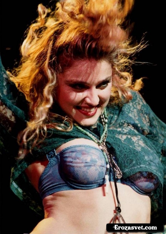 Madonna (Мадонна) обнажённая на секс фотоснимках