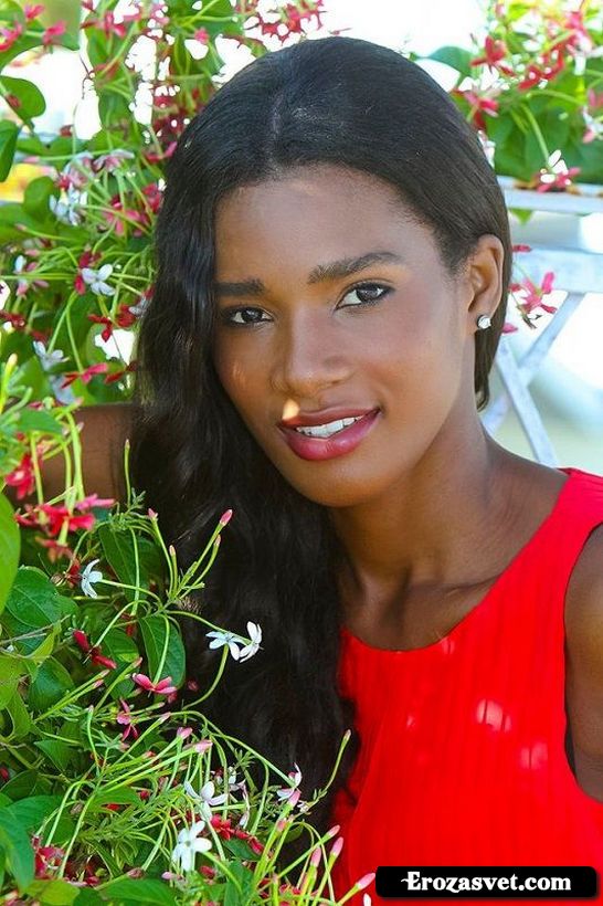 Mondiana Jhanne Pierre - Мисс Гаити Вселенная 2013 (9 фото)