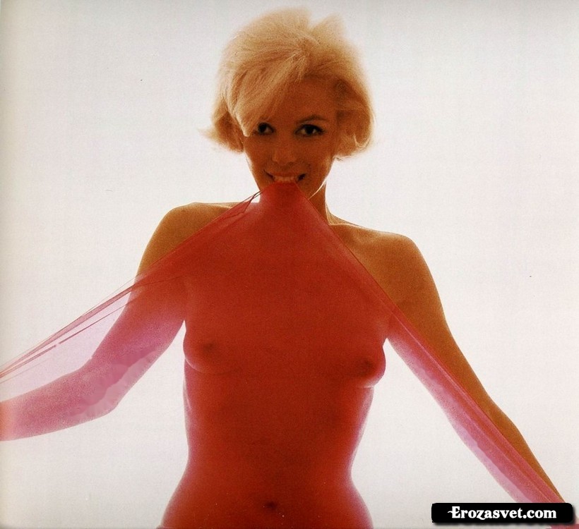 Monroe Marilyn (Мерлин Монро) голышом на эро фото