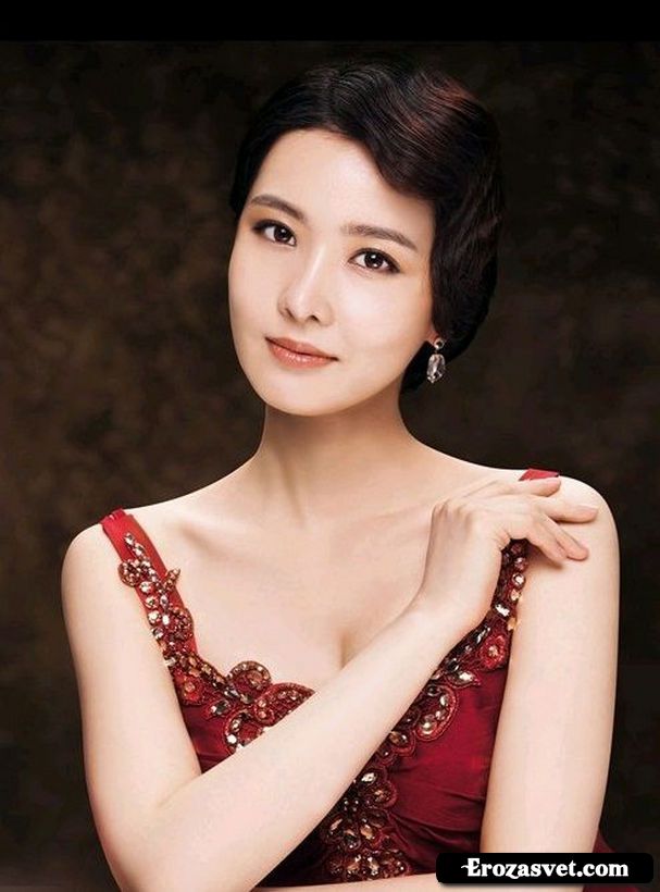 Южнокорейская актриса Kim Yoo Ri (20 фото)