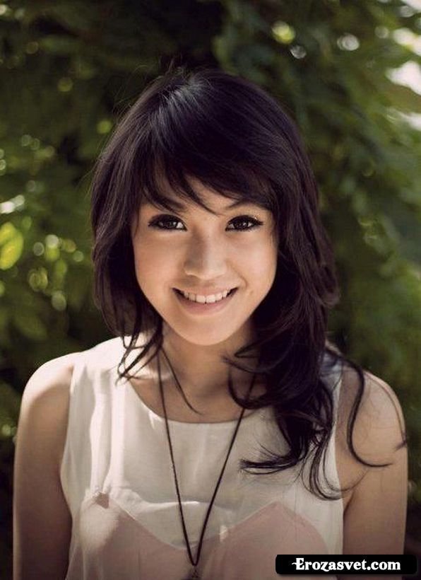 Vania Larissa - Мисс Индонезия 2013