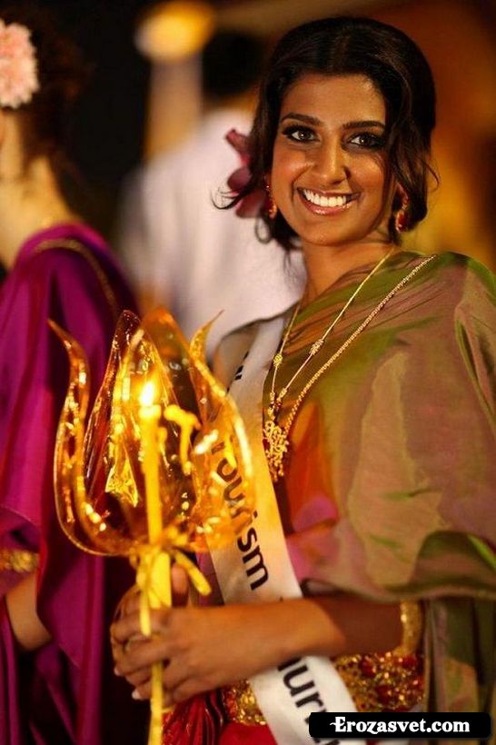 Diya Beeltah - Мисс Маврикий Вселенная 2013 (8 фото)