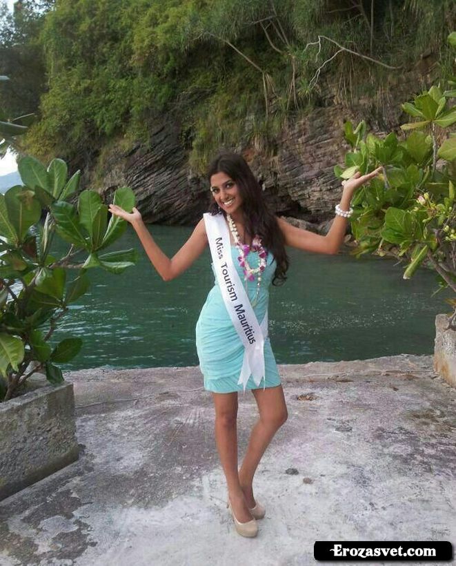 Diya Beeltah - Мисс Маврикий Вселенная 2013 (8 фото)