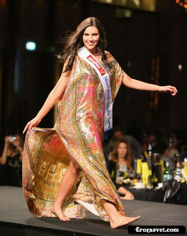 Olivia Wells - Мисс Австралия Вселенная 2013 (15 фото)