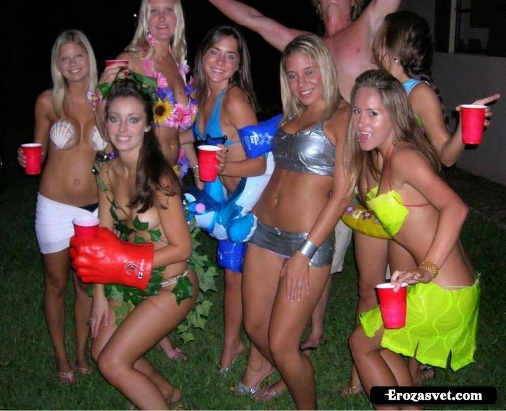 Молодые девушки на горячих вечеринках, просто супер секси (57 фото)