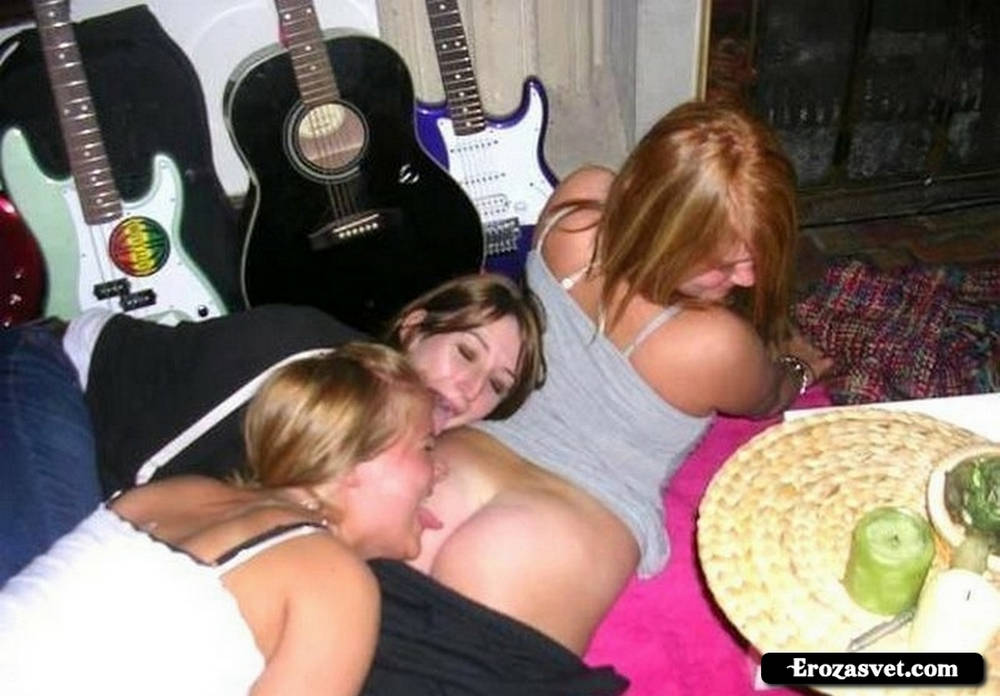 Как девушки развлекаются в колледже на вечеринках (29 фото)
