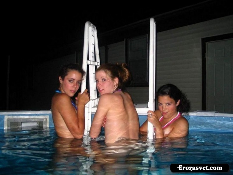 Веселые вечеринки в бассейнах (40 фото)