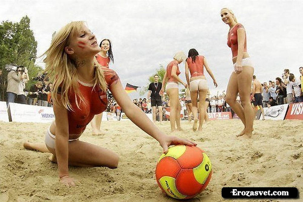 Самый крутой пляжный Футбол Чемпионат  (21 фото)