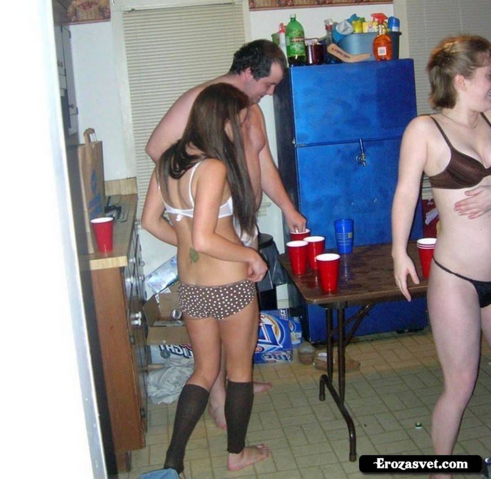 Пьяные девушки, реальное удовольствие от любой партии (43 фото)