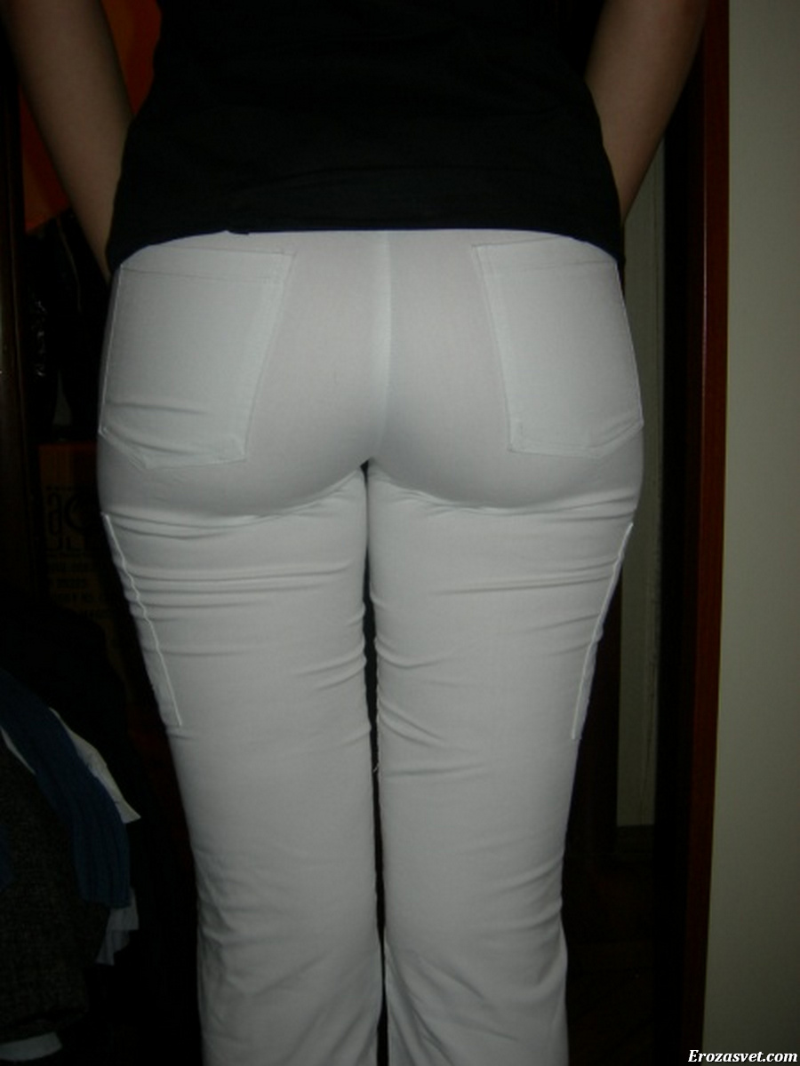 Белая задница в обтягивающих штанах (10 сексуальных фото)