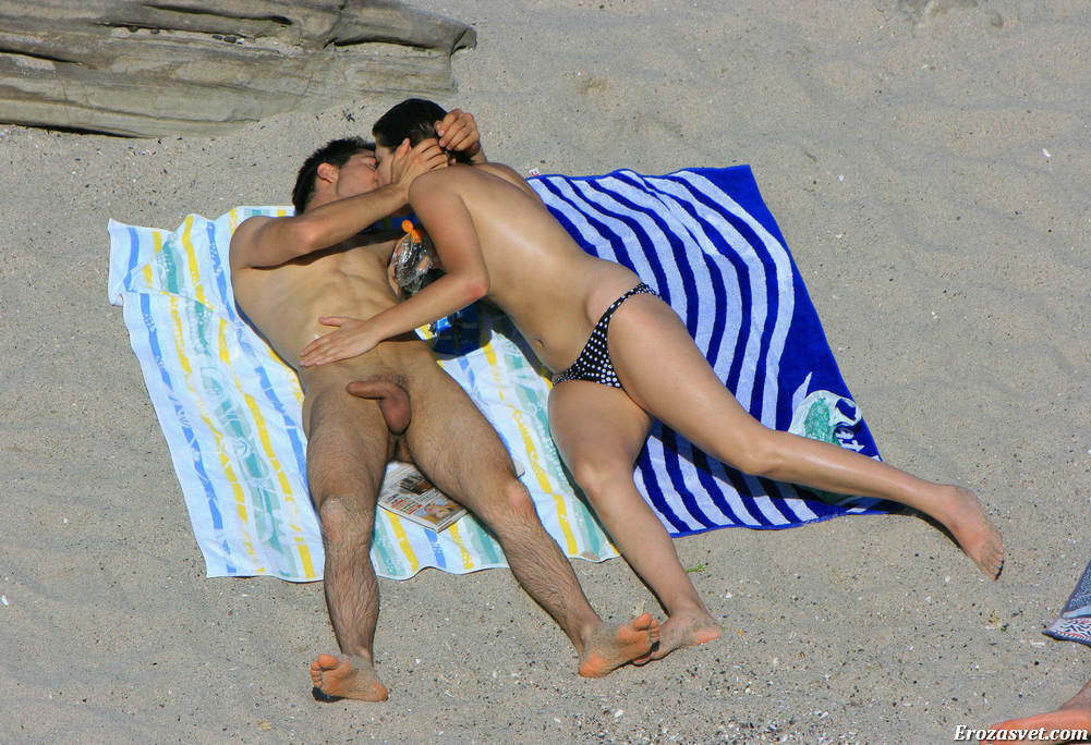 фото пар голышом на пляжах откровенные засветы